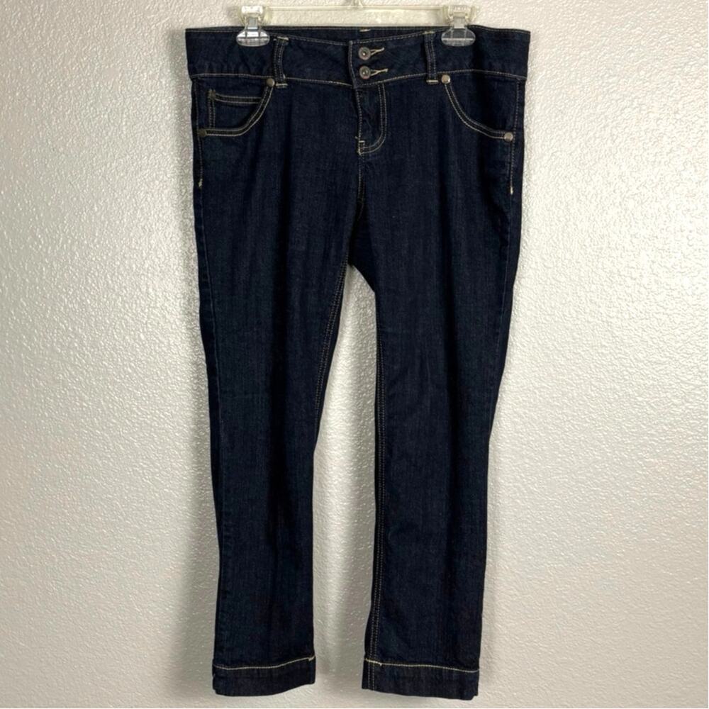 Arizona Jeans Co. Size 11 Cotton Blend Dark Wash Bootcut Leg Style Women’s Jeans